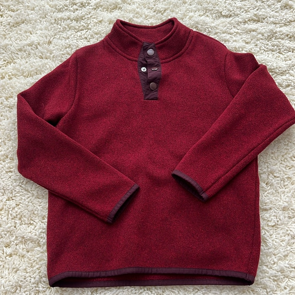 Old Navy boys quarter button sweater in burgundy size S (6-7)